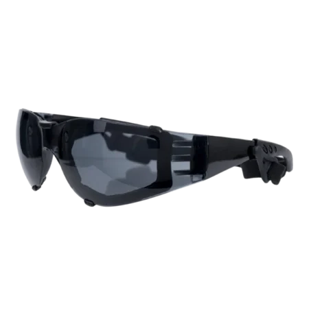 Lunettes de protection teintées MADLUX 6ZMAS00 de la marque COVERGUARD, avec monture légère et branches réglables, sont disponibles chez Oran Protection en Algérie